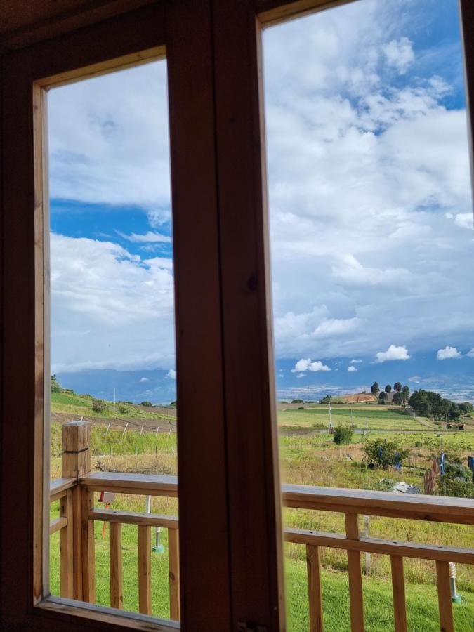 Hotel Cabanas Y Mirador Secret Garden Cr Cartago Extérieur photo