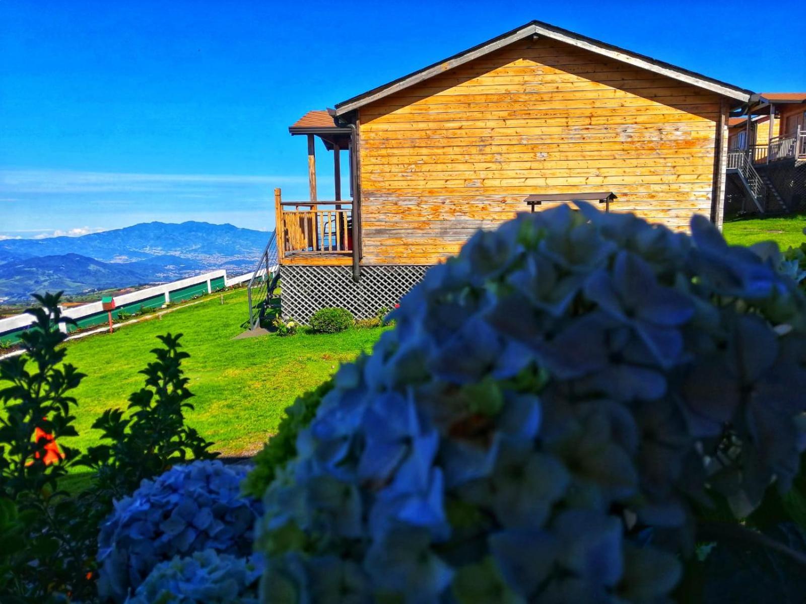 Hotel Cabanas Y Mirador Secret Garden Cr Cartago Extérieur photo